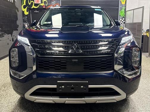 2023 Mitsubishi Outlander SE 2.5 2WD