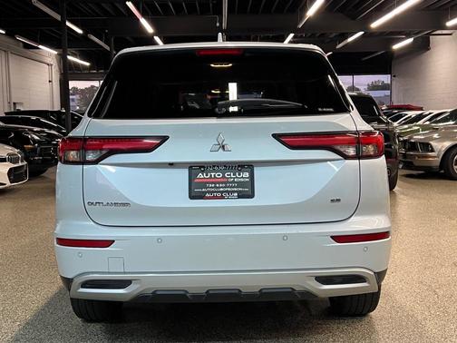 2024 Mitsubishi Outlander SE 2.5 S-AWC