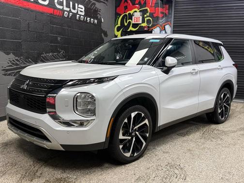 2024 Mitsubishi Outlander SE 2.5 S-AWC