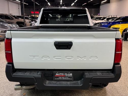 2025 Toyota Tacoma SR