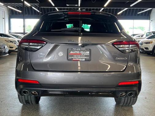 2023 Maserati Levante Modena S
