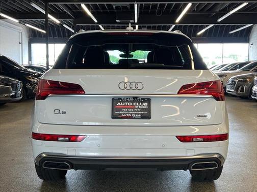 2023 Audi Q5 45 S line Premium Plus
