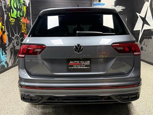 2023 Volkswagen Tiguan 2.0T SE R-Line Black