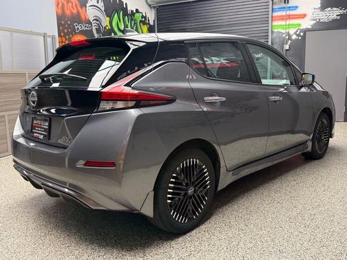 Gun Metallic 2023 Nissan Leaf SV PLUS 60 kWh