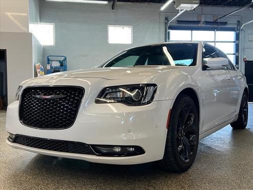 2021 Chrysler 300 S