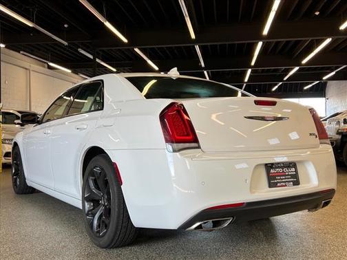 2021 Chrysler 300 S