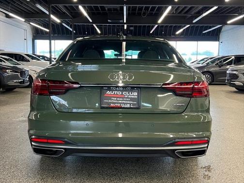 2023 Audi A4 45 S line Premium Plus