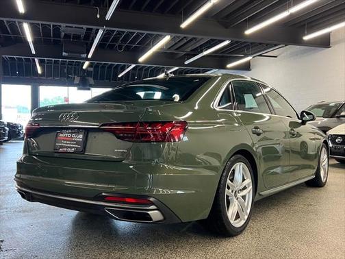 2023 Audi A4 45 S line Premium Plus
