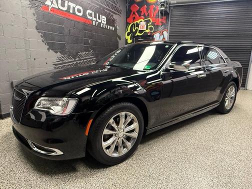 2018 Chrysler 300 Limited