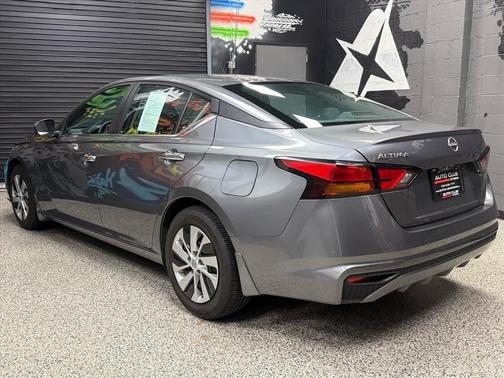 2023 Nissan Altima S FWD