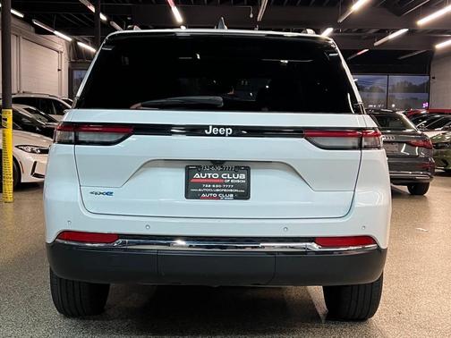 2024 Jeep Grand Cherokee 4xe Base