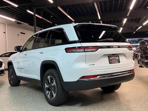2024 Jeep Grand Cherokee 4xe Base