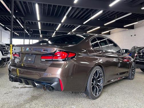 2022 BMW M5 Competition
