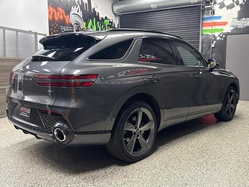 2022 Genesis GV70 2.5T AWD