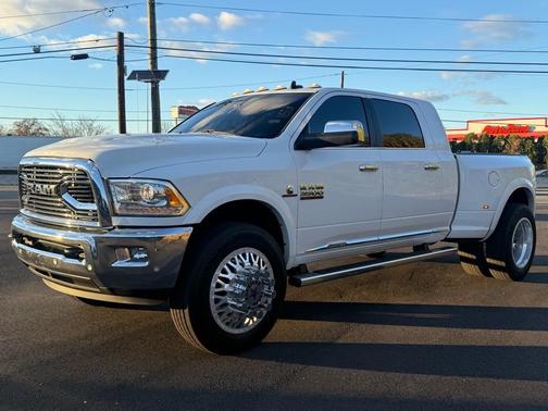 2017 RAM 3500 Limited Mega Cab 4x4 6'4' Box
