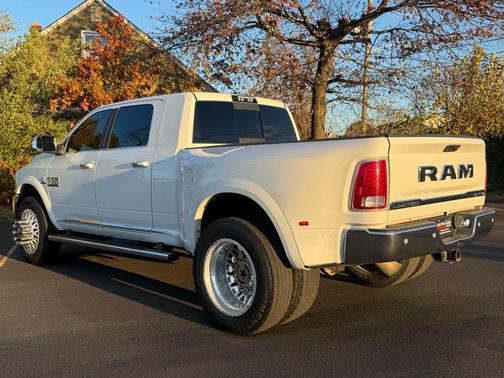 2017 RAM 3500 Limited Mega Cab 4x4 6'4' Box
