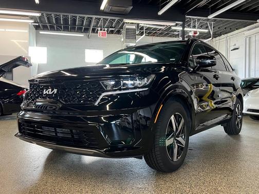 2023 Kia Sorento S