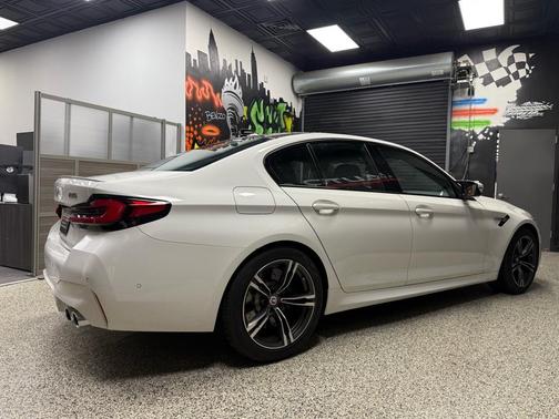 2023 BMW M5 Base