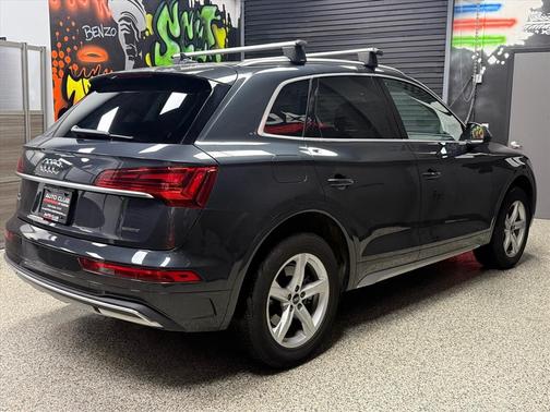 2023 Audi Q5 40 Premium