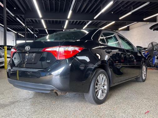 2015 Toyota Corolla LE Plus