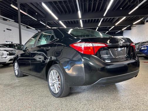 2015 Toyota Corolla LE Plus