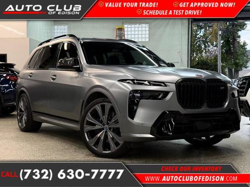 2023 BMW X7 M60i