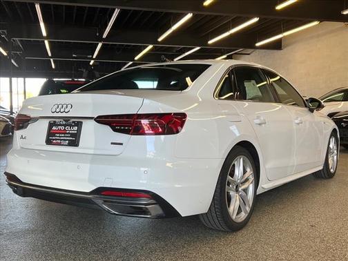 2023 Audi A4 45 S line Premium Plus