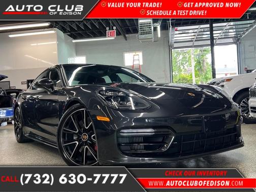 2021 Porsche Panamera GTS