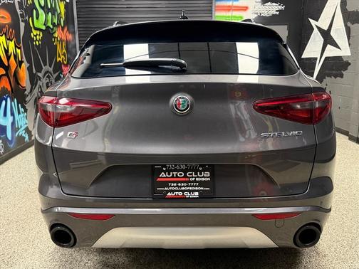 2023 Alfa Romeo Stelvio Ti
