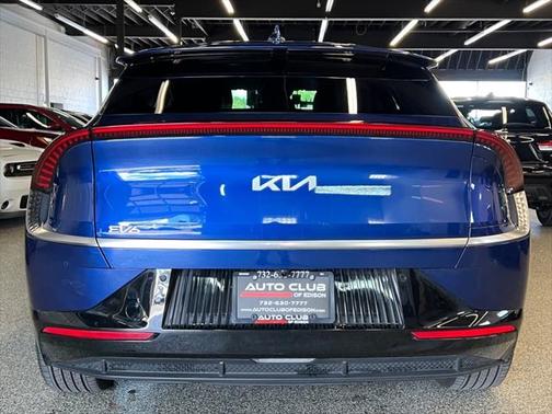 2024 Kia EV6 Wind