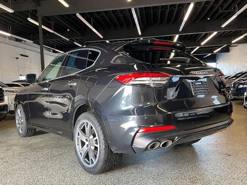 2023 Maserati Levante Modena