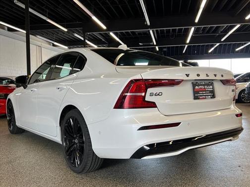 2024 Volvo S60 B5 Plus Black Edition