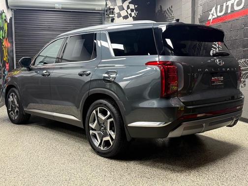 2023 Hyundai PALISADE AWD Limited 4dr SUV