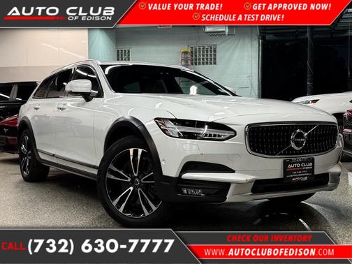 2018 Volvo V90 Cross Country T5