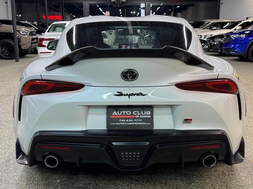 2024 Toyota GR Supra 2.0