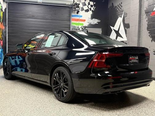 2024 Volvo S60 B5 Plus Black Edition 4dr Sedan