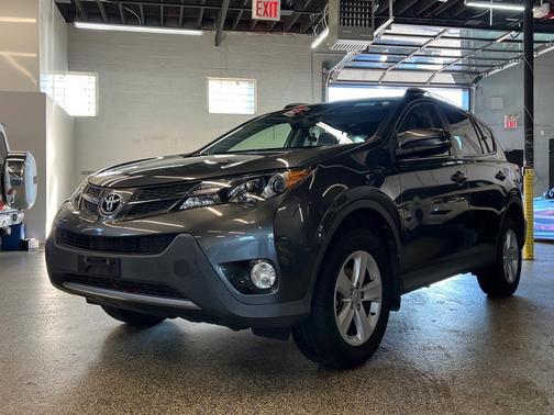 2013 Toyota RAV4 XLE