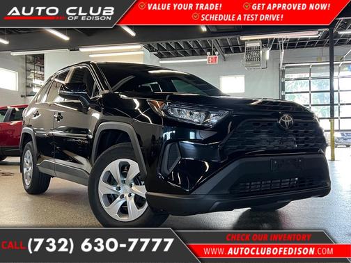 2022 Toyota RAV4 LE
