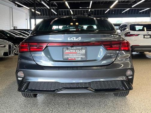 2023 Kia Forte GT-Line