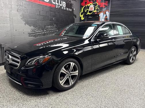 2019 Mercedes-Benz E-Class 4MATIC