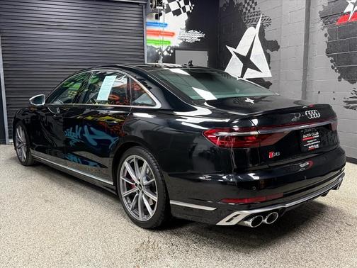 2023 Audi S8 4.0T