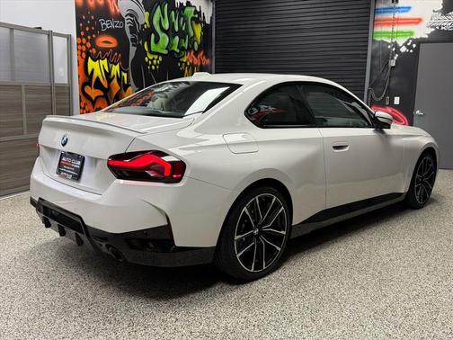 2023 BMW 230 i xDrive