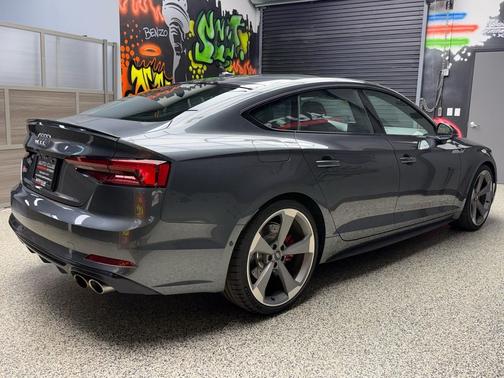 Daytona Gray Pearl Effect (6y) 2019 Audi S5 3.0T Prestige
