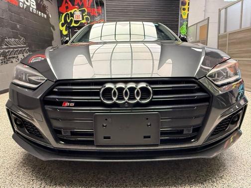 Daytona Gray Pearl Effect (6y) 2019 Audi S5 3.0T Prestige