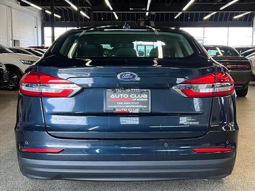 2020 Ford Fusion Hybrid SE