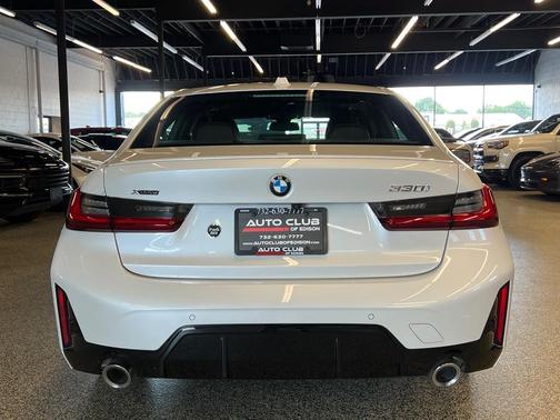 2024 BMW 330 xDrive