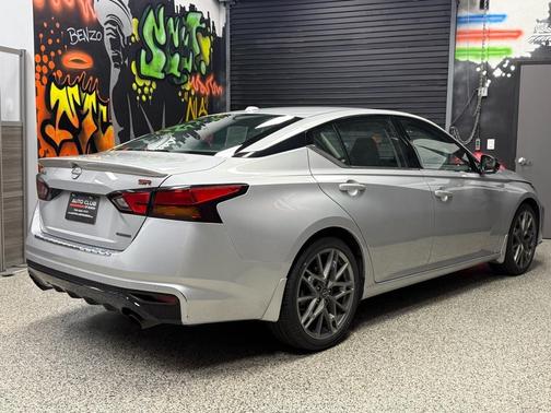 2023 Nissan Altima SR VC-Turbo FWD