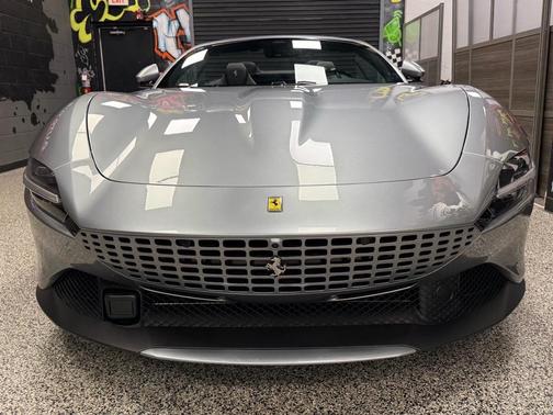 2025 Ferrari Roma Spider 2dr Convertible