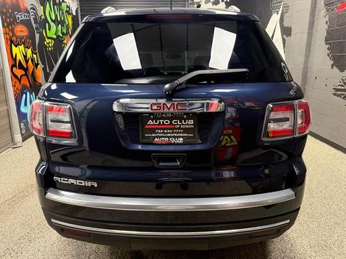 2015 GMC Acadia SLE-2