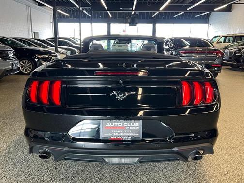 2023 Ford Mustang EcoBoost Premium